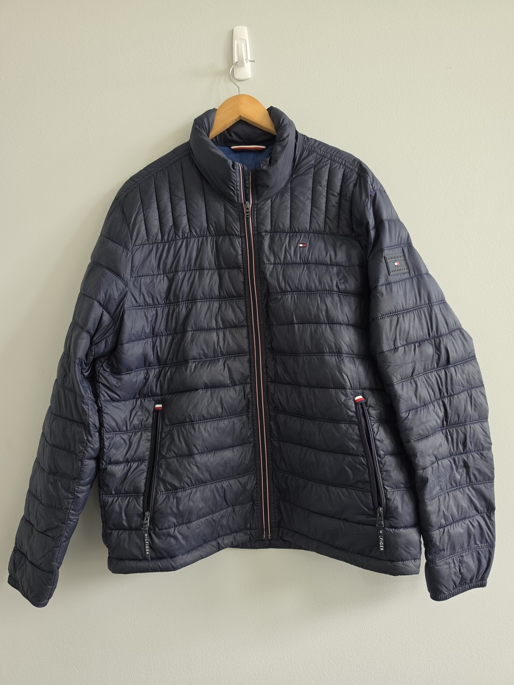 Tommy Hilfiger Packable Puffer Jacket Mens Large Navy Lightweight Coat